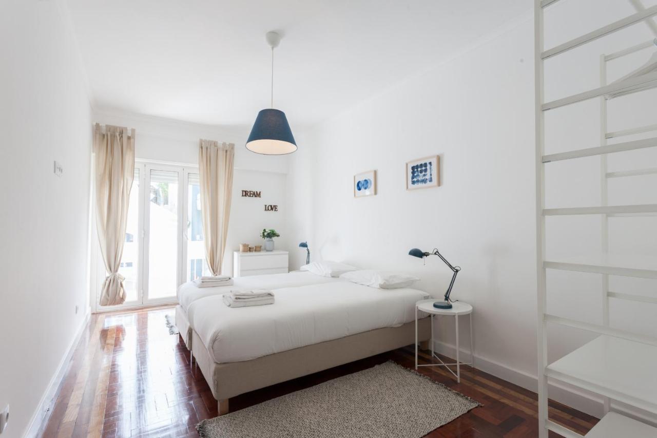 Flh Graca Charming Flat With Balcony Apartment Lisbon Luaran gambar