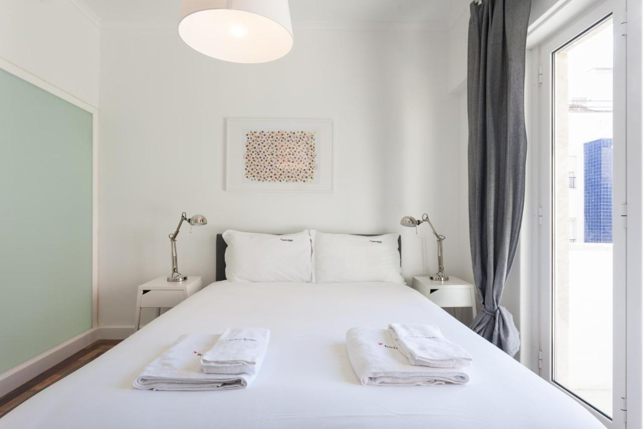 Flh Graca Charming Flat With Balcony Apartment Lisbon Luaran gambar