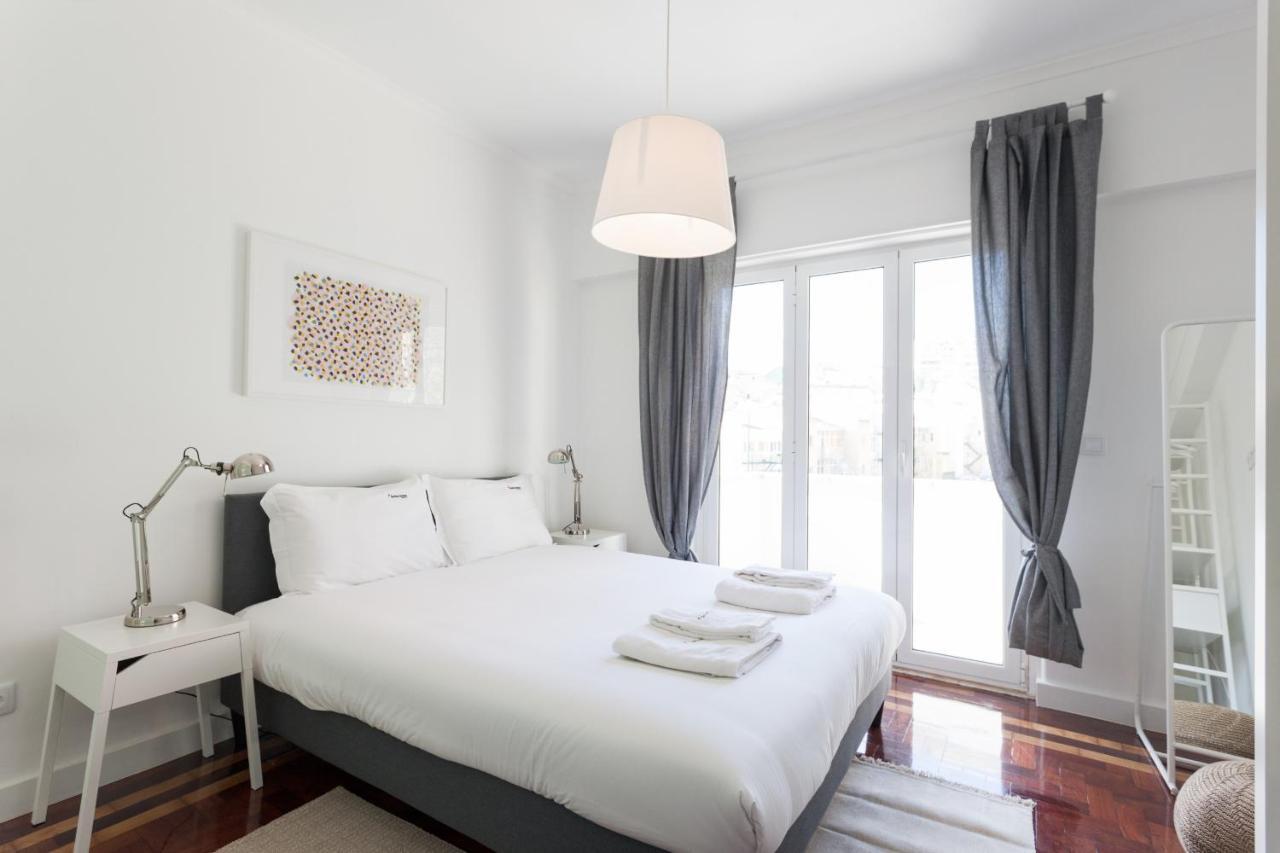 Flh Graca Charming Flat With Balcony Apartment Lisbon Luaran gambar