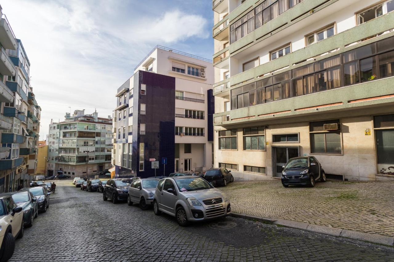 Flh Graca Charming Flat With Balcony Apartment Lisbon Luaran gambar